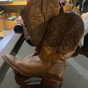 Shyanne Light Tan Round Toe Leather Cowgirl Boots